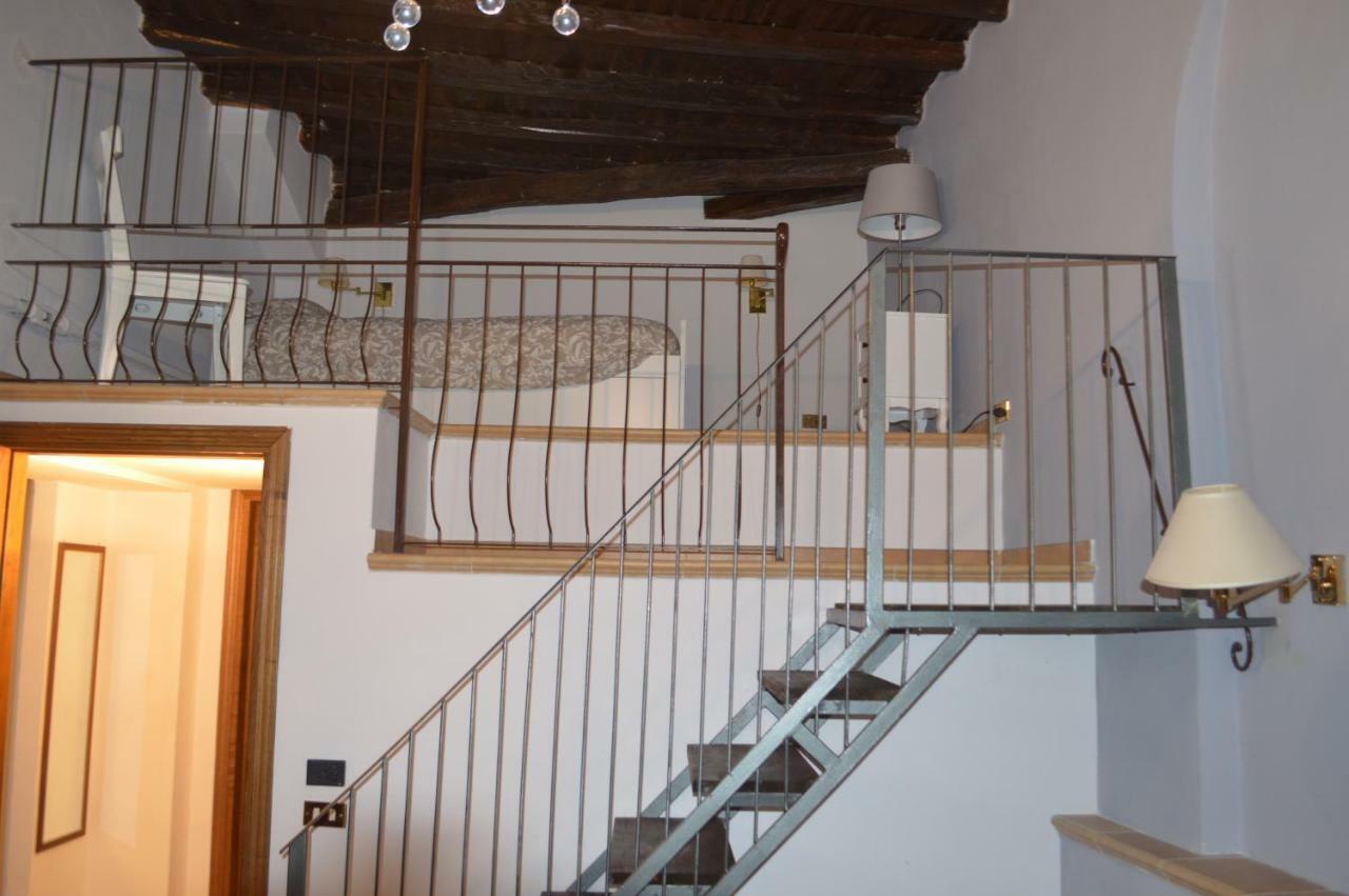 Appartamento In Centro Spoleto Kültér fotó